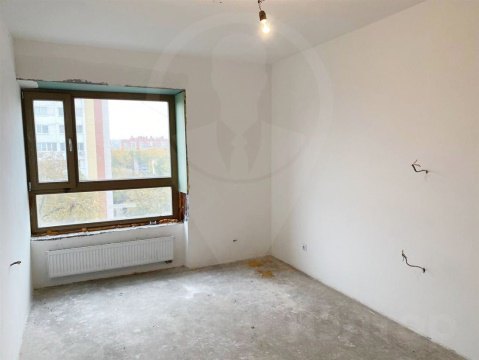 2-к квартира, 7/12 эт., 76м²