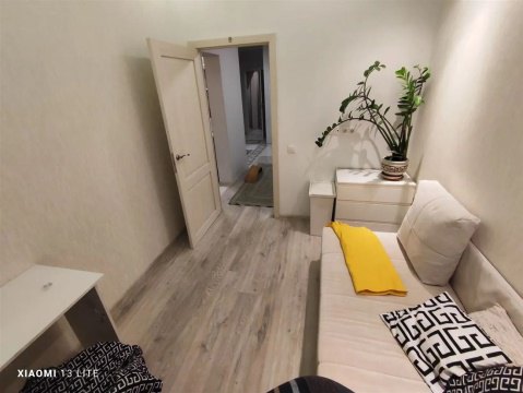 2-к квартира, 2/5 эт., 63м²