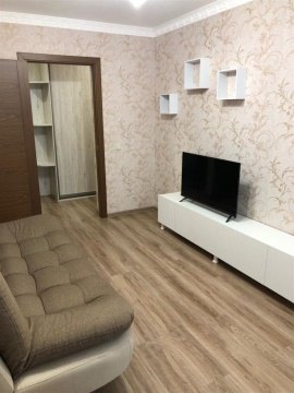 2-к квартира, 10/12 эт., 52м²
