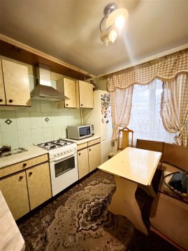 3-к квартира, 2/5 эт., 59м²