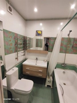 2-к квартира, 2/5 эт., 63м²